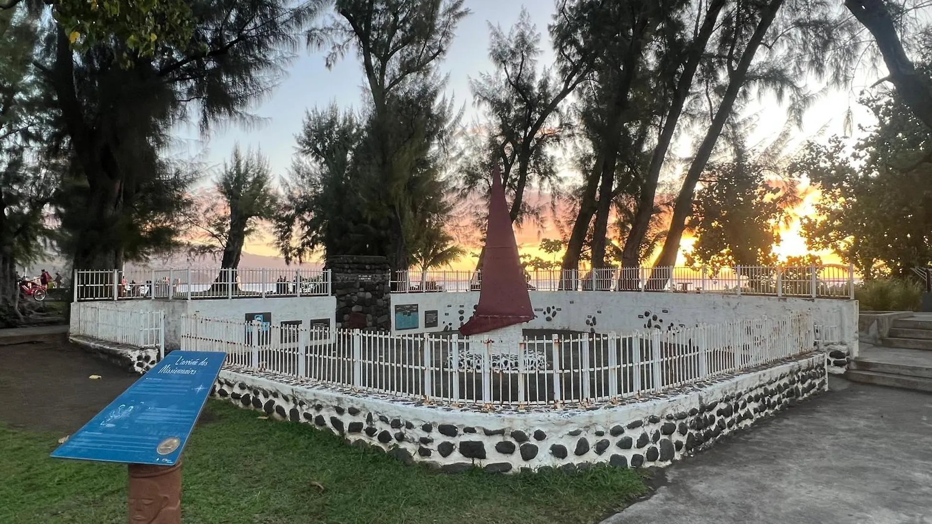 La Maison Pres Du Phare Mahina Holiday home